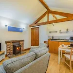 בית נופש 1 Bed In Keswick Oc-86245 *